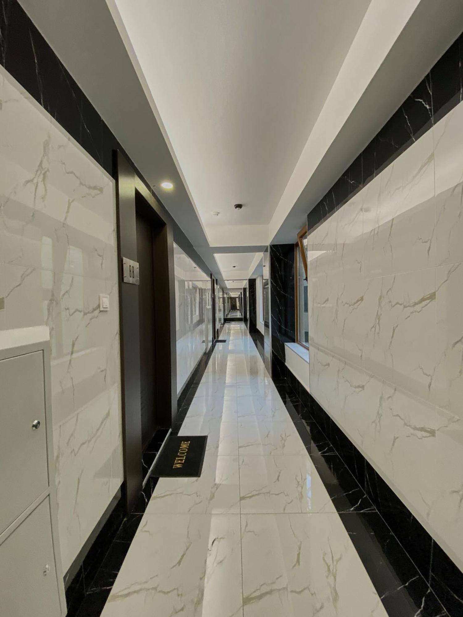 Stylish Studio, Skopje Centre - Private Parking - Panoramic Views Εξωτερικό φωτογραφία