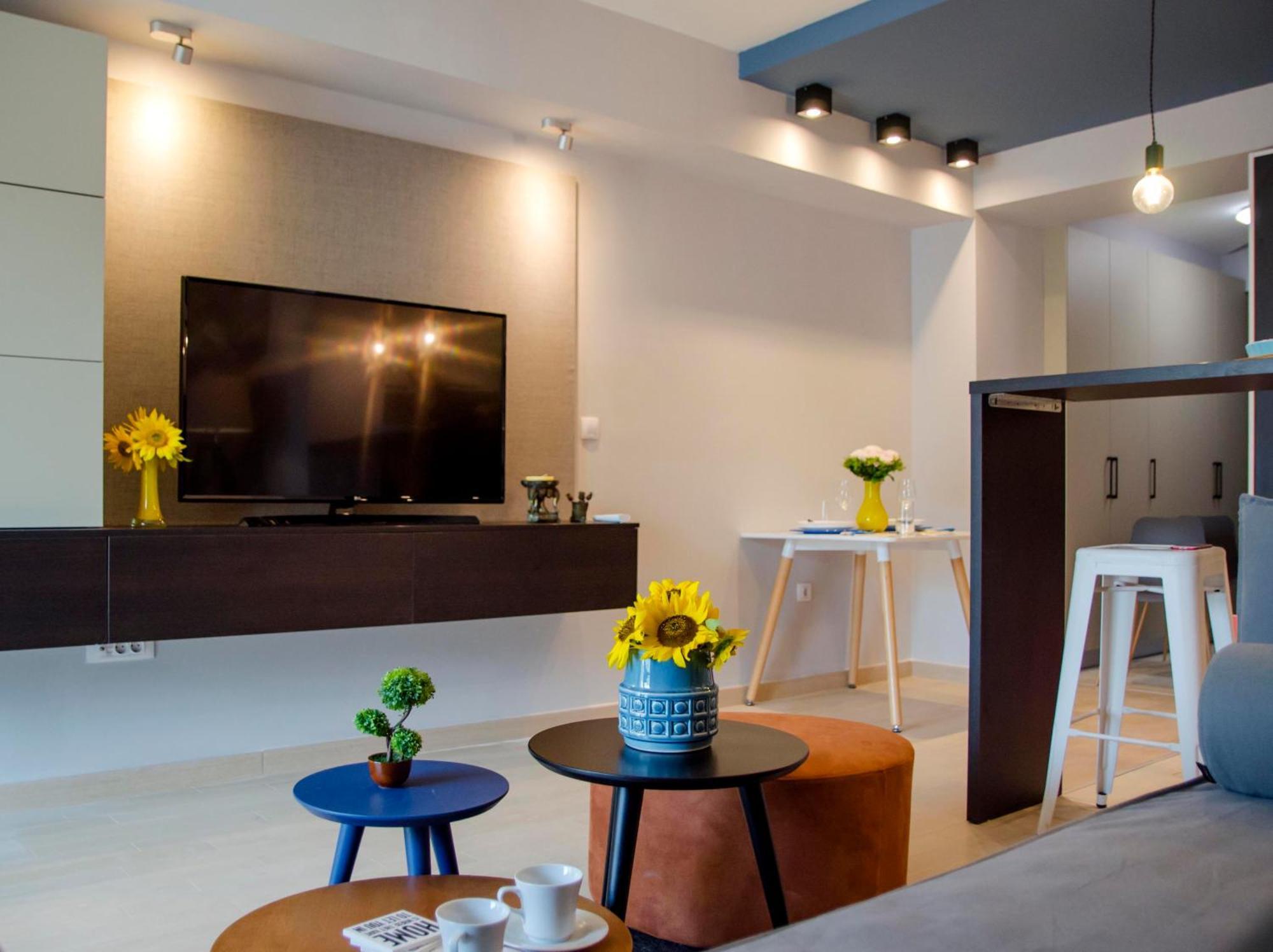 Stylish Studio, Skopje Centre - Private Parking - Panoramic Views Εξωτερικό φωτογραφία
